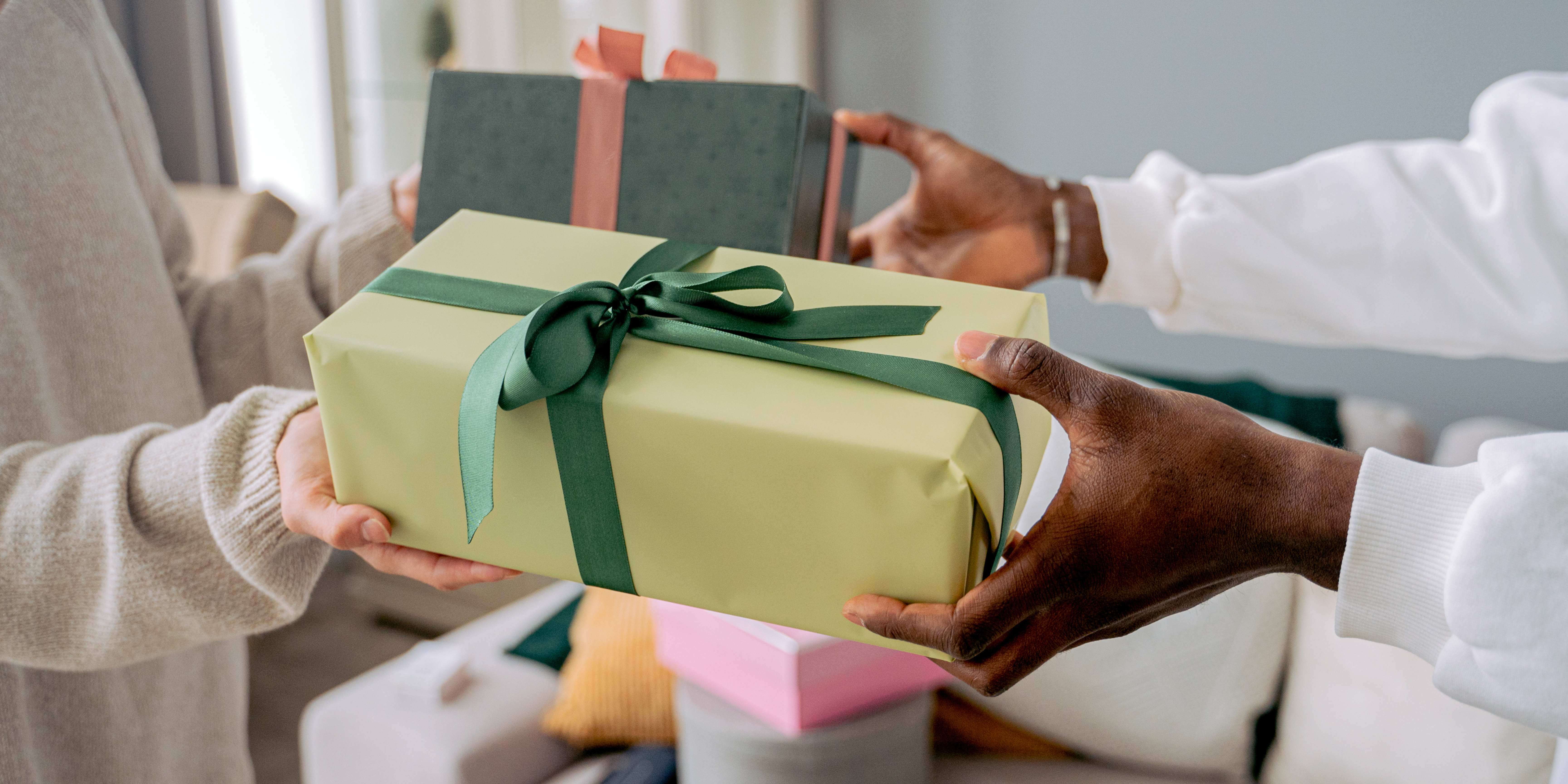 Hac ve Umre Dönüşü Alınabilecek En Anlamlı Hediyeler